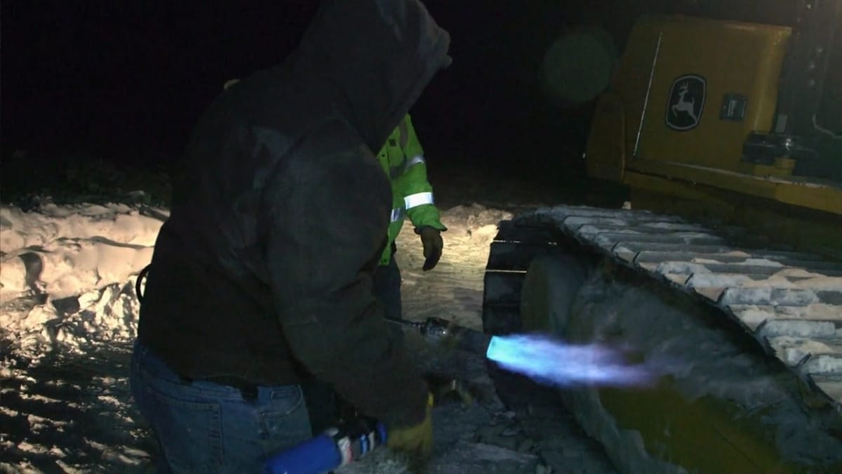 'Alaska Mega Machines' is heavier than six blue whales